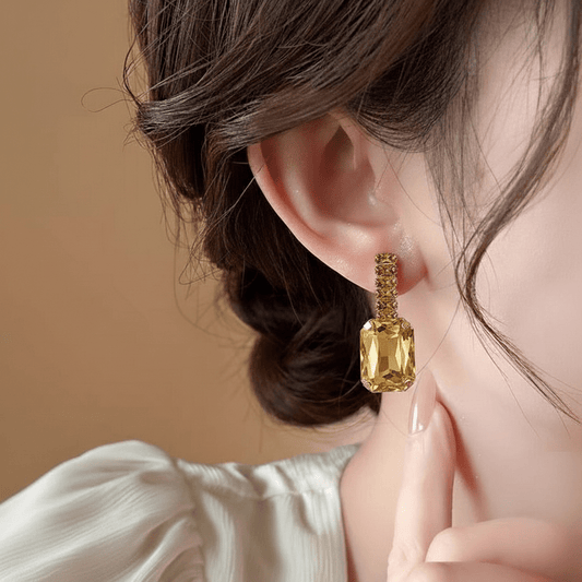 Teardrop Halo Studs $_0054 (Golden-SeaGreeen) - MAWKLUXORA