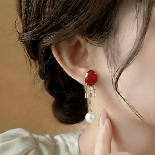 Pearl Shine Drop Hoops $_0055 (Golden-White-Red) - MAWKLUXORA