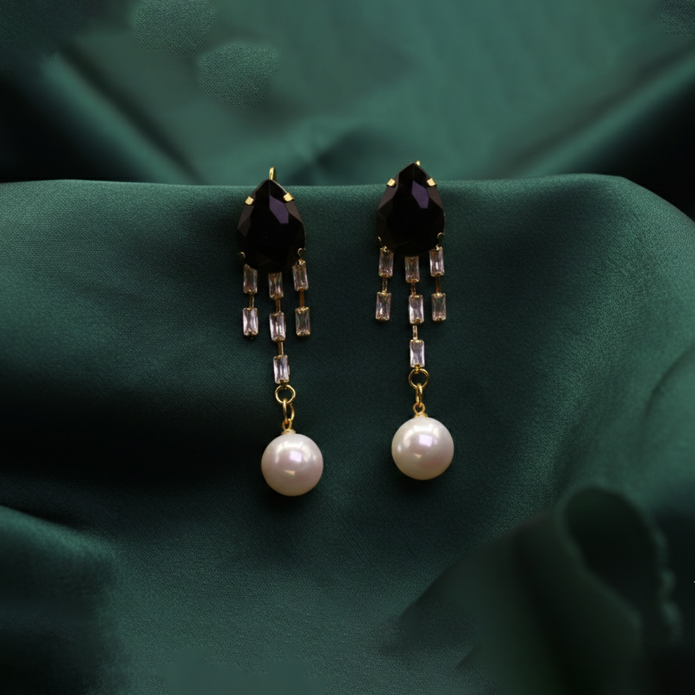 Pearl Shine Drop Hoops $_0055 (Golden-White-Black)