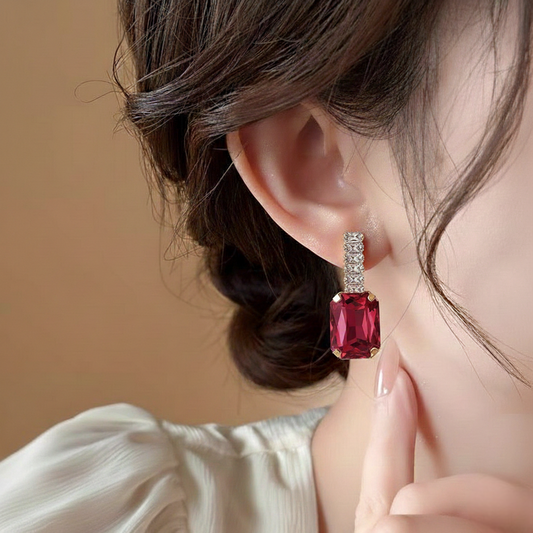 Teardrop Halo Studs $_0054 (Golden-Purple)