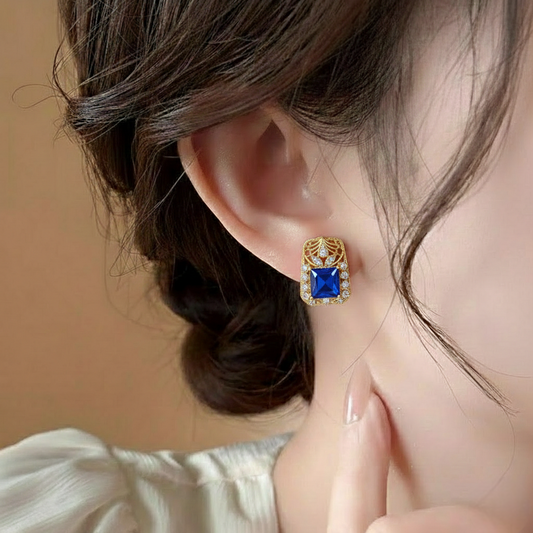 Cushion Cut Studs ¥-0037 (Golden-Blue)