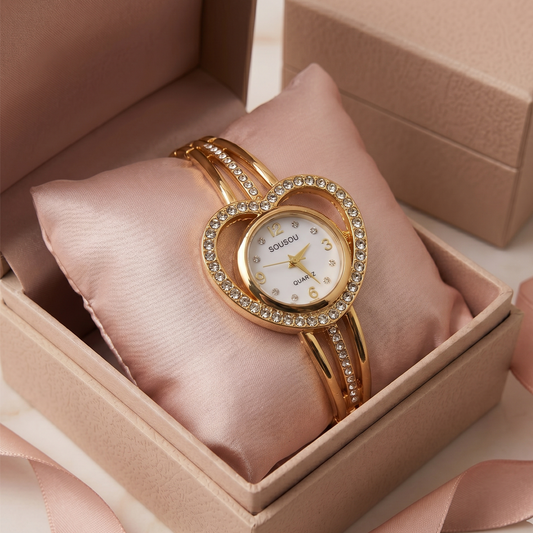 Double Heart Golden and White Bracelet Watch SOU517