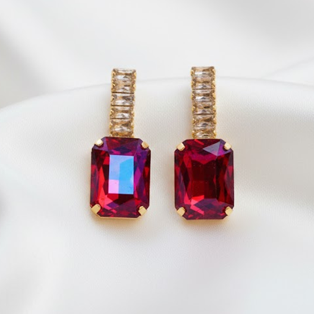 Teardrop Halo Studs $_0054 (Golden-Purple)