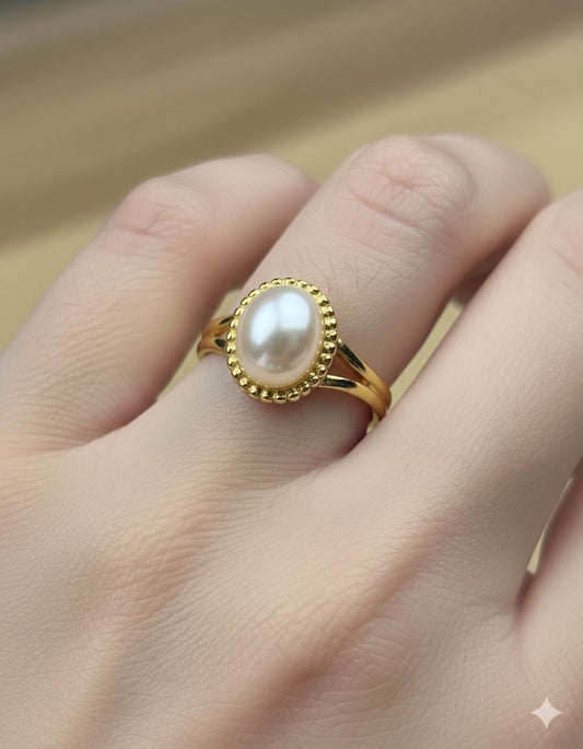 White Pearl Ring