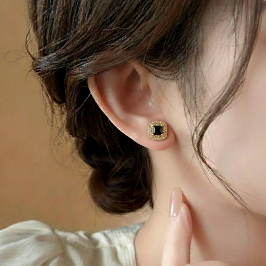 Fancy Sqaure Gemstuds ¥-0027 (Black-Golden)
